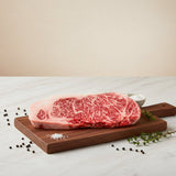 Coffret Soirée Wagyu A5, Faux-filet de bœuf Wagyu japonais Grade 5 ±500g sous-vide